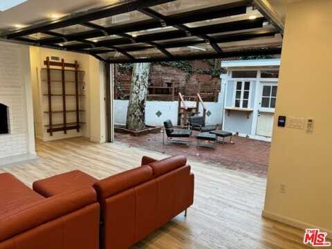 1636 N Beverly Glen Blvd, Los Angeles, CA 90077
