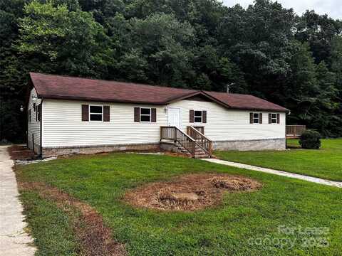 237 Q P Lane, Hendersonville, NC 28792