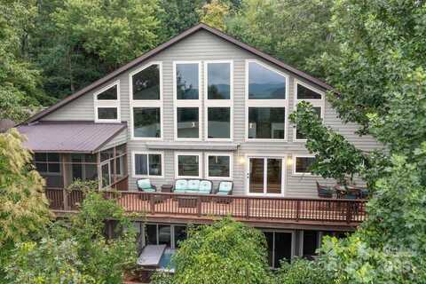 60 Whispering Stream Trail, Hendersonville, NC 28739