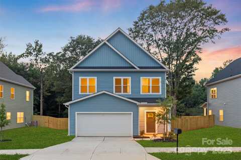 9431 Weston Woods Lane, Charlotte, NC 28216