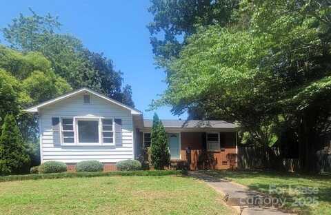 1437 Springwood Lane, Charlotte, NC 28210