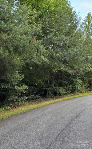 6492 Ridgeview Circle, Granite Falls, NC 28630