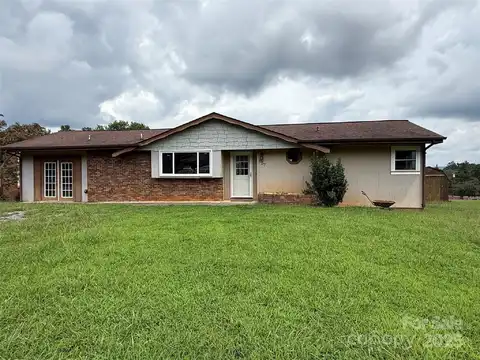 657 Arrowhead Trail, Marion, NC 28752