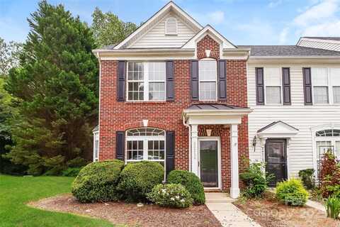 3021 Misty Harbor Circle, Cramerton, NC 28032