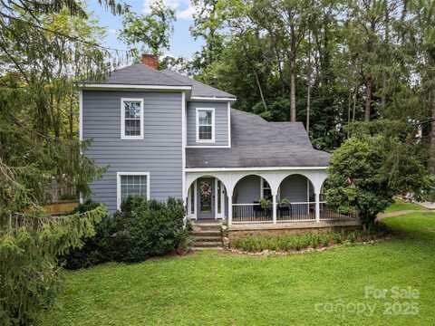 145 Shackford Street, Waynesville, NC 28786