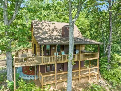 144 Avant Road, Canton, NC 28716