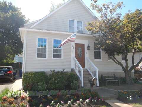 125 Sampson Street, Bridgeport, CT 06606