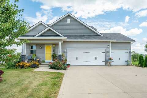 1011 N 14th Avenue, Winterset, IA 50273