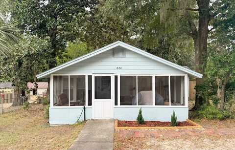 226 Palmetto Avenue, Niceville, FL 32578