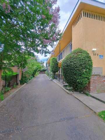 535 5Th Street N, Fresno, CA 93702