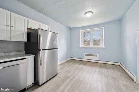 5200 W MONTGOMERY AVENUE, PHILADELPHIA, PA 19131