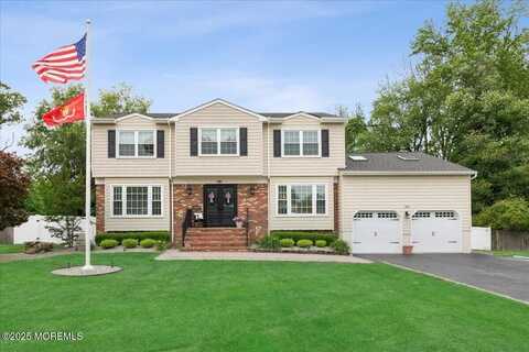 39 Longstreet Road, Manalapan, NJ 07726