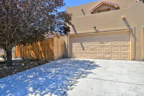 723 MESA DEL RIO Street NW, Albuquerque, NM 87121