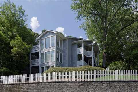 1304 Natchez Trace, Atlanta, GA 30350