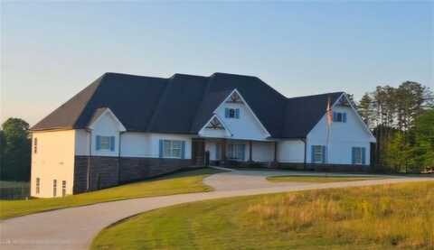 433 Clover Drive, Social Circle, GA 30025