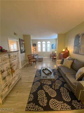 15585 Ocean Walk Circle unit: 302, Fort Myers, FL 33908
