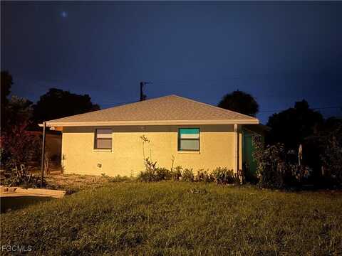 300-302 Hubbard Avenue, North Fort Myers, FL 33917