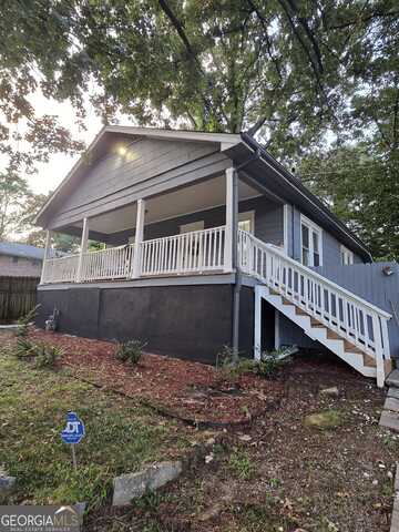 1889 Vesta, East Point, GA 30344