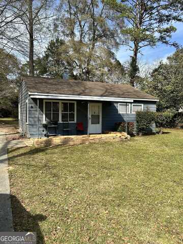 712 Courtland, Fort Valley, GA 31030