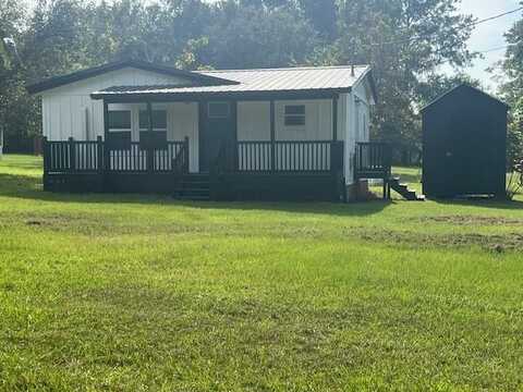 4737 Grady Street, Blackshear, GA 31516