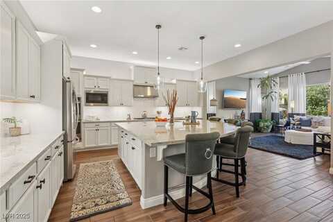 425 Rosina Vista Street, Las Vegas, NV 89138