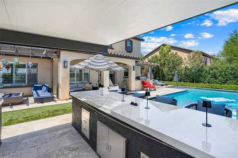 7504 Lassen Peak Circle, Las Vegas, NV 89149