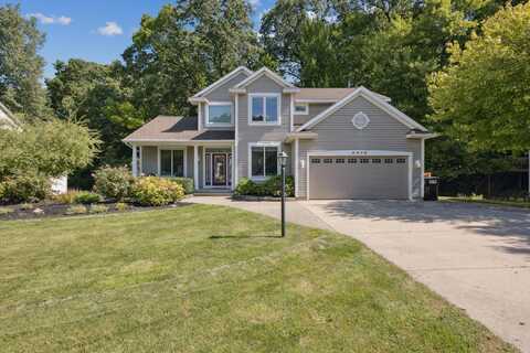 2279 Waterford Way NE, Grand Rapids, MI 49525