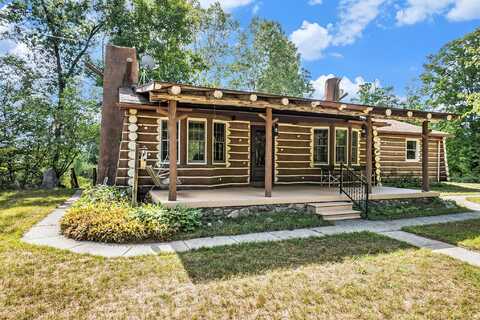 3085 Oak Road, Barryton, MI 49305