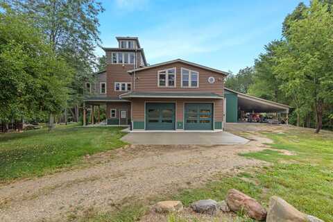 781 Hopkins Road, Lyons, MI 48851