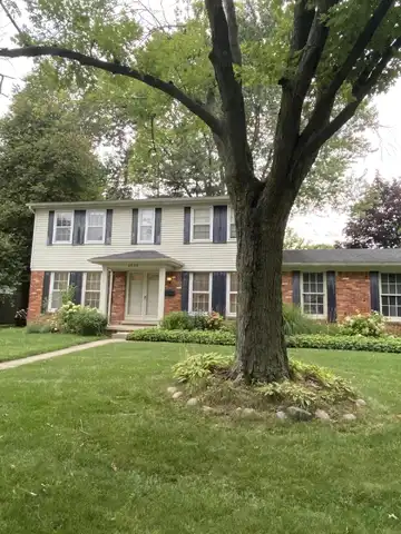 2539 Kingston Drive, Troy, MI 48084