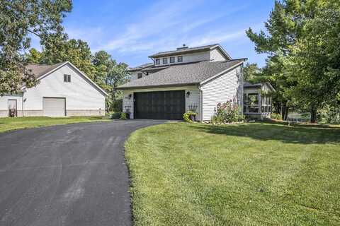10800 E Royal Road, Stanwood, MI 49346