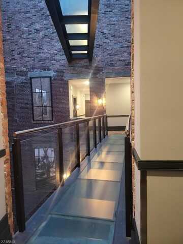 274 Lafayette St, Newark, NJ 07105