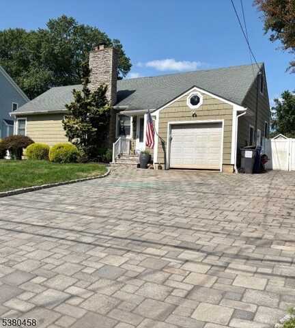 92 Meadow Rd, Clark, NJ 07066