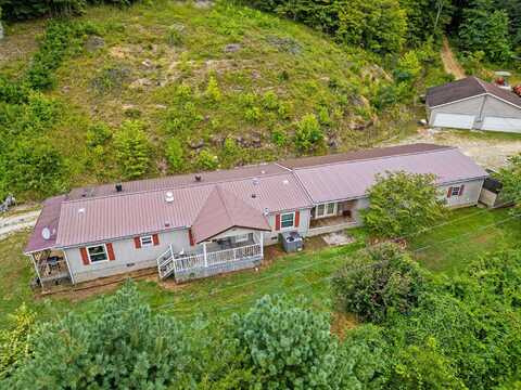 11 Corvette Drive, Branchland, WV 25506