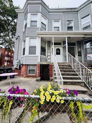 33 ARLINGTON AVE, Greenville, NJ 07305