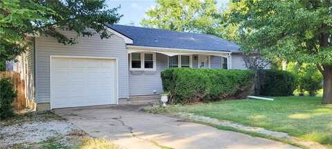 409 E 15th Street, Ottawa, KS 66067