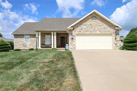 4903 N Wilshire Drive, Saint Joseph, MO 64506