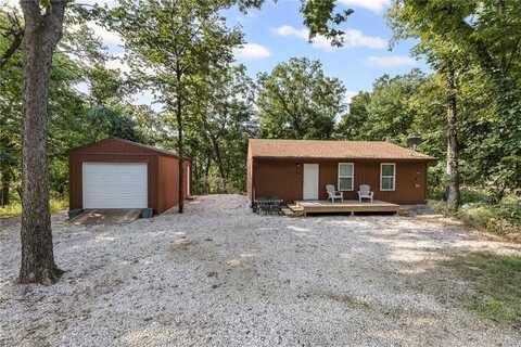 130 Spruce Drive, Linn Valley, KS 66040