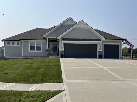 9337 N Poplar Avenue, Kansas City, MO 64156