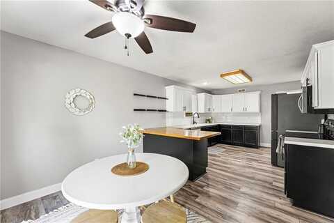 1003 Redwood Drive, Raymore, MO 64083