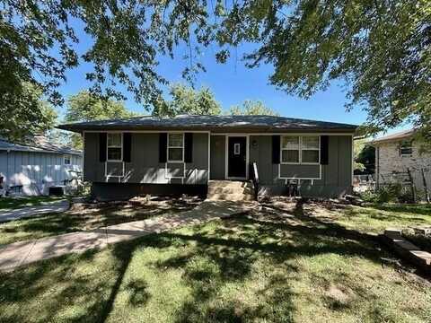 1911 N York Street, Independence, MO 64058