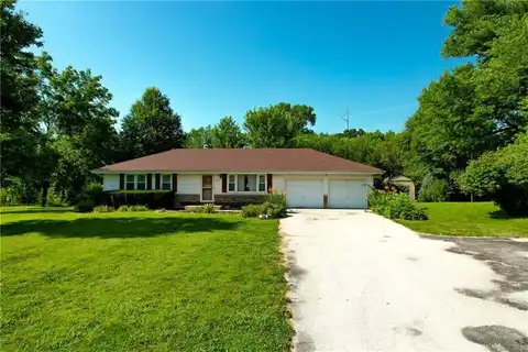 5560 County Road KK Road, Smithville, MO 64089