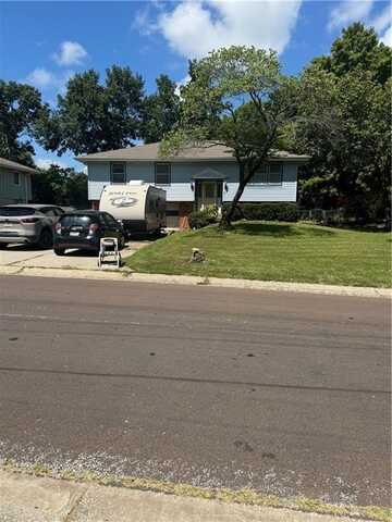 10812 E 79th Street, Raytown, MO 64138