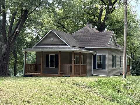 312 Harrington Avenue, Saint Joseph, MO 64504