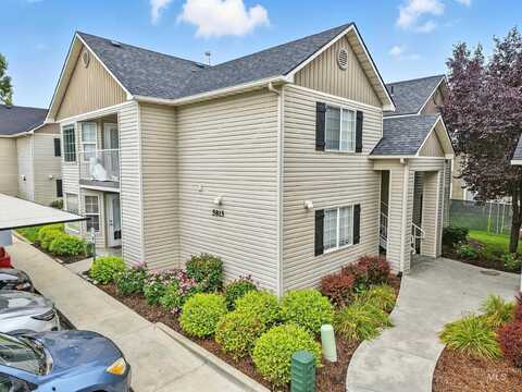 5815 N Garrett St, Garden City, ID 83714