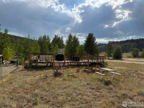 16 Clubcar Rd, Hartsel, CO 80449