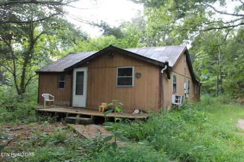 8344 Shade Weaver Rd, Knoxville, TN 37938