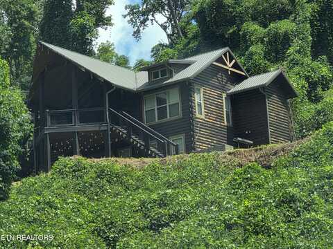 716 Kelly St, Gatlinburg, TN 37738