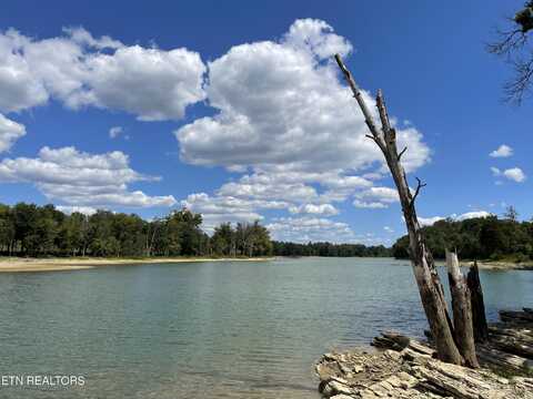 Waterfront Knoll, Sharps Chapel, TN 37866