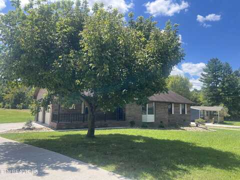 1316 W Beaver Creek Drive, Powell, TN 37849